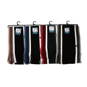 Maglione Invernale a Righe 44202, Prodotto Elegante con Motivi - Product Image 1