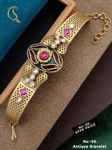 Bracelet plaqué or antique avec pierre rose et émail au design floral bijoux indiens traditionnels réglables en gros - Product Image 2