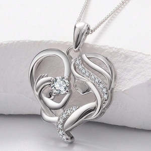 Collar con Colgante de Plata con Sello de Calidad, Diseño de Corazón con Diamantes, Circonitas y Perlas, en Oro Rosa y Rodio, Regalo Perfecto para el Día de la Madre - Product Image 1
