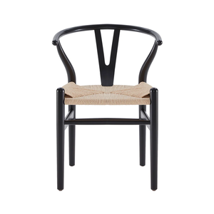 Chaise de salle à manger Margo en bois massif, fabriquée à la main avec des courbes du dossier accentuant la veine naturelle du bois de hêtre massif - Product Image 5