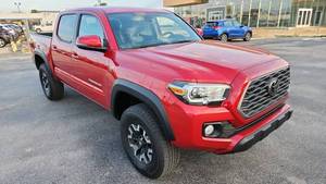 (W&T) PROMOCIÓN Ventas 2021 TOYOTA TACOMA TRD OFF ROAD DOBLE CABINA 5' BED V6 4WD CAMIONETA AUTOMÁTICA USADA - Product Image 2