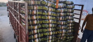 Lona PE negra personalizable 100-250gsm estilo liso impermeable con logotipo de marca personalizado - Product Image 3