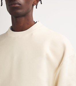 เสื้อสเวตเตอร์คอกลมสำหรับทุกเพศเสื้อสเวตเตอร์คอกลมแขนยาวแบบสวมหัวผ้าฟลีซนุ่มซับในลำลองทรงหลวมเสื้อผ้าสีพื้นสำหรับฤดูหนาว - Product Image 4