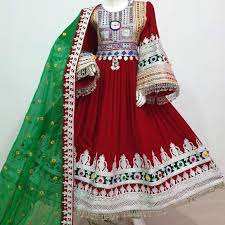 Elegantes trajes Kuchi para eventos culturales y vestidos Kuchi con trabajo de espejo 2024 - Product Image 4