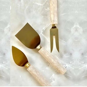 Hot Sale on Top Quality Stainless Steel Handmade Resin <b>MOP</b> Color <b>Handle</b> Gold Plated Cheese Cutting Set - Product Image 1