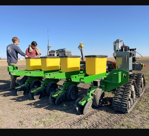 Tractor agrícola montado 5 filas máquina plantadora de maíz de soja sembradora de semillas de maíz precio barato - Product Image 4