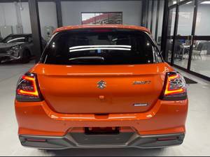 Auto Usado en Buen Estado, Swift Hatchback AWD Sport, Modelo 2026, en Venta - Product Image 4