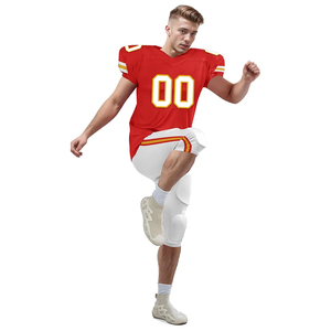 Ensemble d'uniformes de football américain grande taille de qualité supérieure, chemise rouge et short blanc, 100% polyester, couleurs personnalisées - Product Image 6