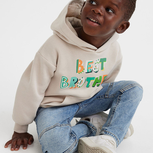 Sweat à capuche pour enfants avec Logo personnalisé, vente en gros, mode enfants, fournisseurs de sweat-shirt à capuche, Iota Sports - Product Image 3