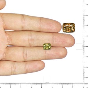 Piedra Suelta de Alejandrita de 2.20 Quilates, Forma de Corazón Facetada, Peridoto Natural, Granate en Tonos Rojo y Verde, Ópalo Creado en Laboratorio, Calcedonia de 1 Quilate - Product Image 3