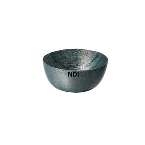Cuencos de latón con acabado antiguo de estilo moderno, cuenco de latón para servir comida y fruta hecho a mano, cuenco de fruta de Metal con acabado personalizado - Product Image 1