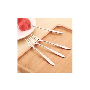 Fourchette cuillère en métal naturel pour fruits et desserts Fourchette à fruits Fourchette en bambou jetable pour la fête Vente en gros - Product Image 5