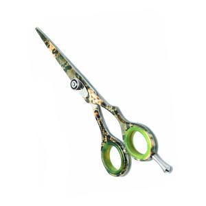 Tijeras de peluquero recubiertas de papel multicolor con reposapiés ajustable y tijeras de peluquero con anillo de goma verde - Product Image 2