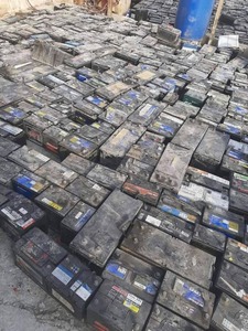 Débris de batterie acide drainé en vrac en stock Débris de plomb bon marché en vente Acheter Débris de batterie au plomb bon marché - Product Image 3