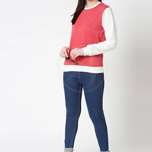 เสื้อสเวตเชิ้ตผู้หญิงดีไซน์ล่าสุดสำหรับฤดูหนาว สวมใส่สบาย ขายดี รับทำโลโก้ ทรงหลวม คุณภาพสูง ผลิตจากโพลีเอสเตอร์/คอตตอน ขายส่ง - Product Image 5