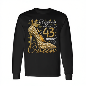 Camiseta promocional de manga larga con estampado de tacones altos para mi 43.º cumpleaños - Product Image 2