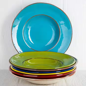 Assiette de présentation en plastique élégante, design texturé à pois unique, écologique, moderne et luxueuse, offre un aspect propre, soigné et anti-taches - Product Image 4