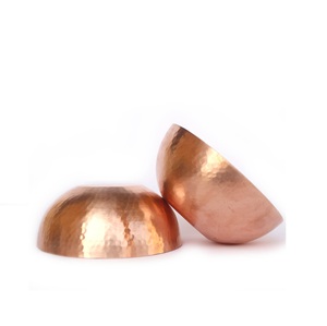 Bol à salade et à fruits en cuivre au Design Unique avec ustensiles de cuisine, restaurants et table à manger décorative à vendre - Product Image 2