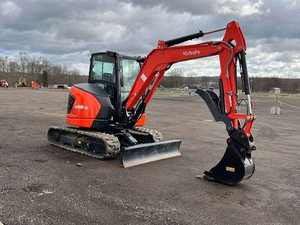 Miniexcavadora U48-5 Usada en Buen Estado con Motor Changchai, Bomba Hidráulica Shimadzu y Alta Potencia de Excavación - Product Image 3