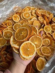 Tranches d'orange déshydratées 85g 300g 25lb Fournisseur en gros pour la décoration de Noël, les bougies et la fabrication artisanale en provenance du Vietnam ANGLE - Product Image 3