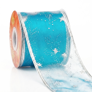 Rotolo di Nastro in Raso da 9 Metri con Tocchi Natalizi in Oro e Argento per Decorazioni Festive con Trasparenze - Product Image 1