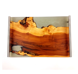 Bandeja de Servicio Moderna de Madera y Resina con Diseño Morado, Artesanía, Asa de Metal, Organizador de Cocina - Product Image 2