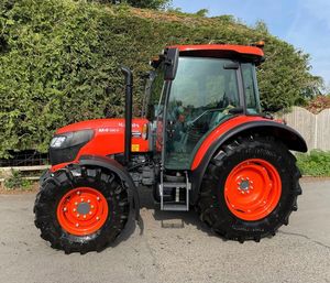 Tracteur compact 4x4 de 70 CV à transmission diesel avec moteur à boîte de vitesses pour le labour, la culture, le travail du sol et le transport agricoles - Product Image 3