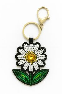 Llavero Artesanal con Cuentas, Lindos Llaveros con Cuentas de Frutas y Flores para Bolsos y Llaves - Product Image 4