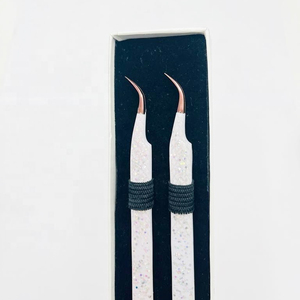 Custom Sustainable Beauty <b>Tool</b> Curved Stainless Steel Eyelash Tweezers <b>Smooth</b> White Powder Coated Rose Gold Point Custom Lash - Product Image 2