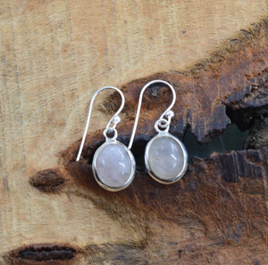 Prix direct d'usine en gros, boucles d'oreilles ovales en argent sterling 925 avec quartz rose, bijoux faits à la main, cadeau parfait pour elle - Product Image 1