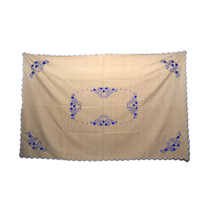 Hermoso mantel bordado floral crema nuevo 52x70 pulgadas tela ligera y cómoda Ideal para todas las estaciones y ocasiones - Product Image 6