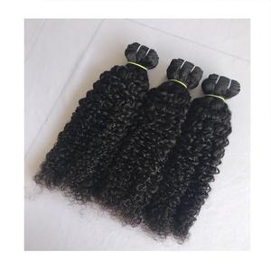 Vente en gros 20 ''Extensions de cheveux indiens vierges Remy frisés crépus bouclés qualité supérieure donneur unique double trame machine du vendeur - Product Image 4