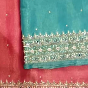 Costumes de designer moderne indien pakistanais de qualité supérieure brodés à la main pour les femmes beau style traditionnel avant-gardiste - Product Image 1