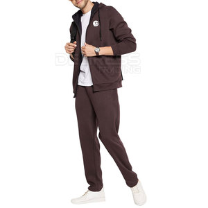 Vente en gros Dernier survêtement extérieur 550 GSM à capuche pour hommes Survêtement de jogging Survêtement lourd imprimé étoiles pour hommes - Product Image 1