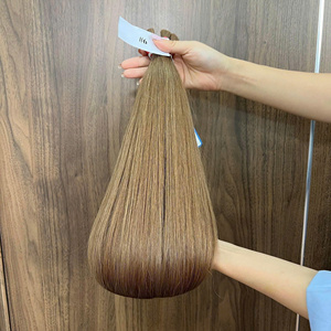 Venta al por mayor extensión de cabello humano a granel natural liso y natural ondulado cabello vietnamita a todo color listo para enviar - Product Image 5