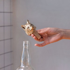 จุกปิดขวดไวน์รูปสัตว์ ทำจากทองเหลืองคุณภาพพรีเมียม ของตกแต่งบาร์สุดหรู ดีไซน์ทันสมัย ยอดนิยม ขายส่ง MOQ ต่ำ - Product Image 6