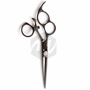 Ciseaux de coiffure professionnels avec lame tranchante et finition polie en acier inoxydable, ciseaux de salon avec design à trois anneaux - Product Image 5