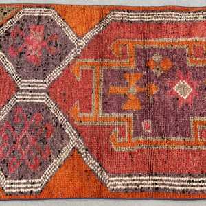 Vintage Herki <b>Runner</b> Rug 3x11.2 ft (92x340 cm), Turkish <b>Red</b> Ombr Wool Rug - Product Image 3