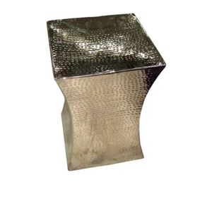 Table d'appoint carrée rectangulaire martelée en tôle en gros Table d'appoint en aluminium meilleure vente de café - Product Image 1