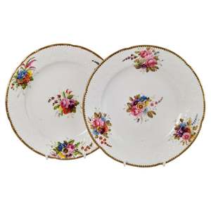 Nouvelle assiette de service en métal avec finition émaillée intérieure arrondie attrayante pour la table à manger, utilisation en restauration, service de nourriture - Product Image 4