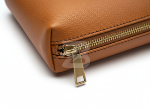 Men Fashion Genuine Leather Messenger Crossbody Travel Bag Custom Logo OEMODM Wholesale Women's <b>Backpacks</b> - Product Image 3