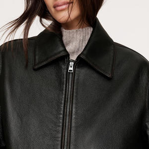 Chaqueta bomber de cuero para hombre con logotipo personalizado estampado bordado Vintage Streetwear invierno prendas de vestir exteriores fabricante - Product Image 2