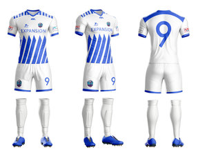 Uniforme de fútbol de poliéster de alta calidad, camiseta de fútbol con logotipo personalizado impreso, camiseta de sublimación MOQ baja, camisetas, ropa personalizada barata - Product Image 4