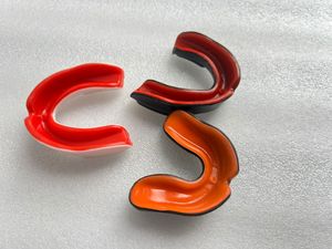 Gran oferta, Protector de dientes profesional, protector de goma, recién lanzado, protector bucal deportivo hecho con EVA TAKESHI FIGHT GEAR Unisex - Product Image 3