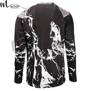 Maillot de course moto personnalisé avec logo, fabriqué au Pakistan par un bon fournisseur, en matière durable et flexible pour équipes de course, chemises pour hommes, modèle 2025 - Product Image 2