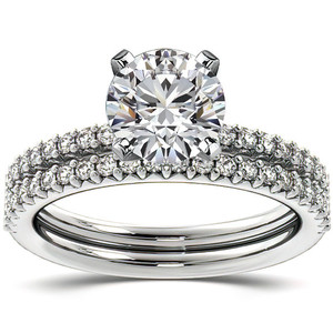Anillo de Compromiso SHREYA DIAM para Mujer con Diamante de Corte Brillante Redondo y Diamantes Laterales en Plata 92.5% con Baño de Rodio, Estilo Clásico - Product Image 5