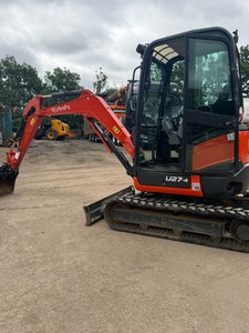 Miniexcavadora Kubota U27-4 Usada de Alto Valor, Maquinaria de Construcción Hidráulica con Orugas, Excavadora Diésel, Ideal para Contratistas - Product Image 2