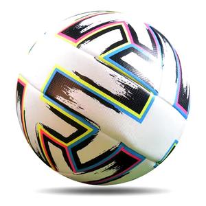 Profesyonel kullanım ve takım eğitimi için özelleştirilebilir futbol topları ekonomik Premium futbol topları - Product Image 2