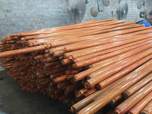 Escoba de Madera de Buena Calidad y Gran Cantidad/ Palos de Madera/ Palos para Trapeador en Vietnam, Mango de Escoba de Madera, Palo de Escoba - Product Image 2