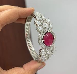 Impresionante Brazalete Abrible de Plata con Acabado de Primera Calidad y Circonitas Cúbicas para Bodas y Compromisos, Colección para Fiestas, para Mujer - Product Image 1